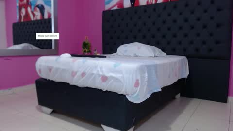 Snapshot of _candy_jade_ chatting on 09/16/25, 11:33 candy jade online show from 09/16/25, 11:33
