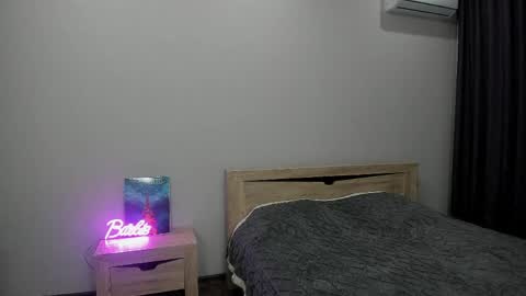   online show from 04/21/26, 02:51