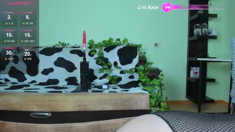 _candym1lky_ online show from 09/10/25, 06:46