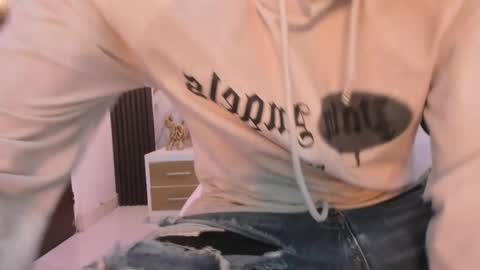 Shatta  Sara online show from 05/02/26, 01:05