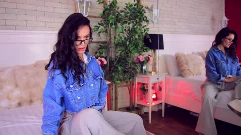 _carlawhite_ online show from 04/07/26, 03:18