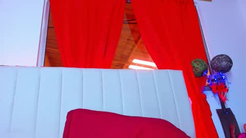 Carolina  online show from 10/03/25, 05:32