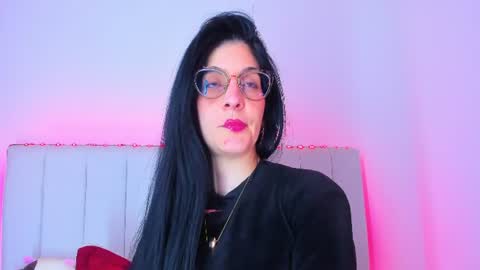 Snapshot of _caro_lyne_ chatting on 07/22/26, 09:06 Carolina online show from 07/22/26, 09:06