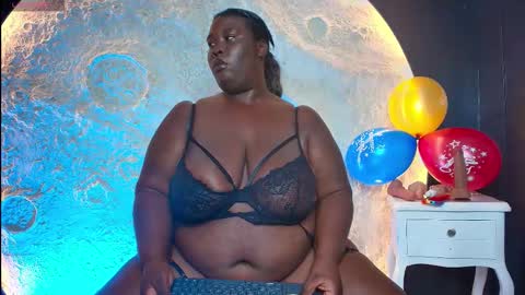 Caro. online show from 10/24/25, 08:49