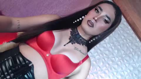 Snapshot of _caroline69 chatting on 01/22/25, 03:31 Caroline online show from 01/22/25, 03:31