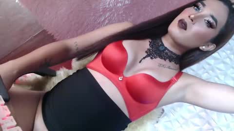 Snapshot of _caroline69 chatting on 01/26/25, 01:15 Caroline online show from 01/26/25, 01:15