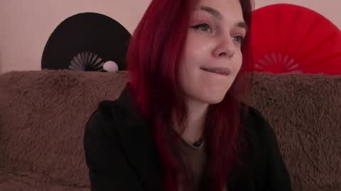 Caroline online show from 04/23/26, 12:40