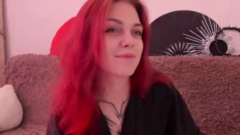 Snapshot of _caroline_coy chatting on 08/02/26, 11:41 Caroline online show from 08/02/26, 11:41