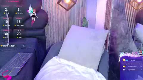 _charlotte_queen_ online show from 07/28/26, 03:43
