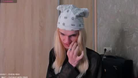 CHER - Independent model online show from 10/17/25, 10:45