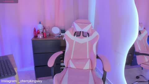 Cherrykingsley online show from 02/25/25, 03:49