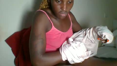 clara online show from 01/30/25, 10:08