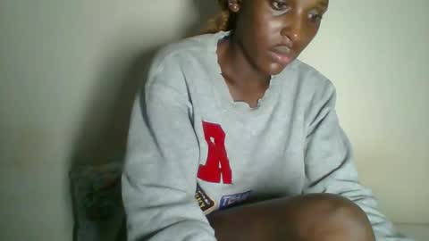 clara online show from 02/24/25, 02:19