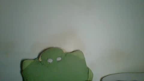 clara online show from 02/28/25, 04:32