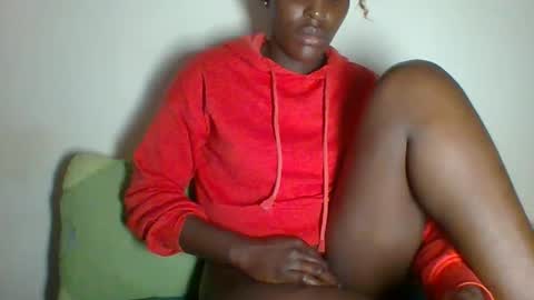 clara online show from 02/28/25, 07:37