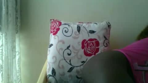 clara online show from 11/23/25, 10:48