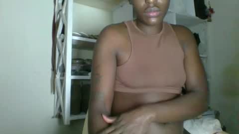 clara online show from 03/22/26, 02:15