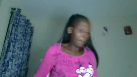 clara online show from 06/01/26, 06:20