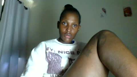 clara online show from 07/18/26, 06:39