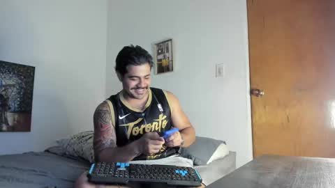  coddy  nolove online show from 12/19/24, 11:46