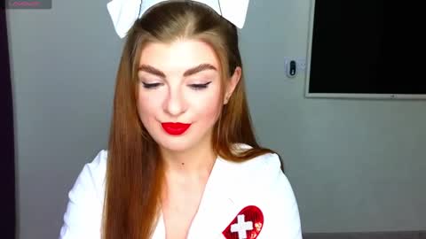 Snapshot of _comefeelme_ chatting on 02/17/25, 09:41 D online show from 02/17/25, 09:41