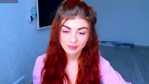 Snapshot of _comefeelme_ chatting on 02/23/25, 07:22 D online show from 02/23/25, 07:22