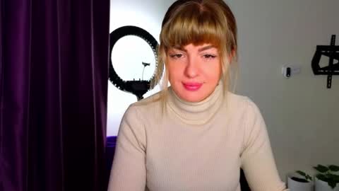 Snapshot of _comefeelme_ chatting on 01/09/26, 06:49 D online show from 01/09/26, 06:49