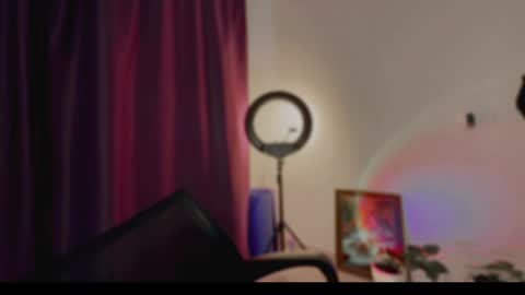 Snapshot of _comefeelme_ chatting on 02/27/26, 07:41 D online show from 02/27/26, 07:41