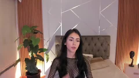 Coraline online show from 04/25/26, 03:20