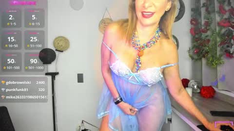  cristal ayala online show from 03/10/25, 03:45