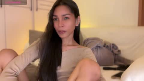 Snapshot of _cumonu69_ chatting on 10/15/25, 02:39 Tiko online show from 10/15/25, 02:39