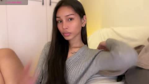 Snapshot of _cumonu69_ chatting on 11/24/25, 01:11 Tiko online show from 11/24/25, 01:11