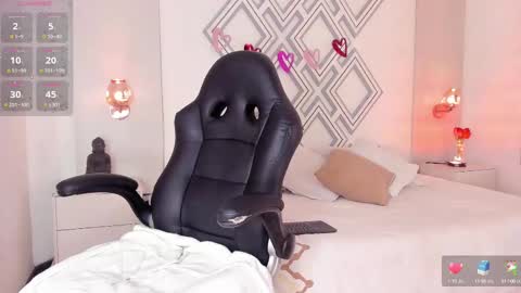     online show from 02/12/25, 07:56