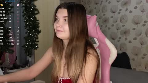 Snapshot of _cute_ice chatting on 12/28/24, 08:26 _cute_ice online show from 12/28/24, 08:26