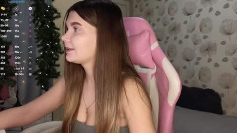 Snapshot of _cute_ice chatting on 01/11/25, 04:48 _cute_ice online show from 01/11/25, 04:48