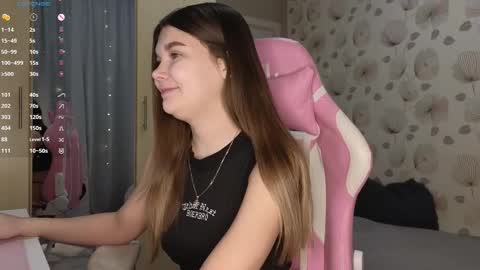 Snapshot of _cute_ice chatting on 02/27/25, 04:52 _cute_ice online show from 02/27/25, 04:52