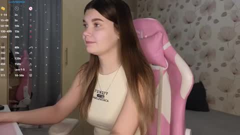 Snapshot of _cute_ice chatting on 03/10/25, 05:22 _cute_ice online show from 03/10/25, 05:22