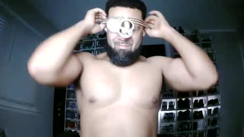 Snapshot of _da_d1ck_ chatting on 12/15/24, 12:17 Da d1ck online show from 12/15/24, 12:17