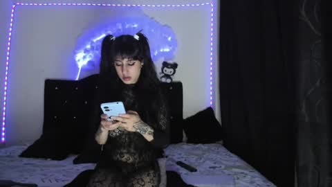 MIA online show from 04/12/26, 05:01