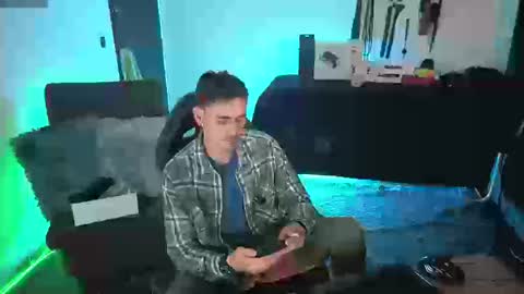 delacruz online show from 03/18/26, 01:31