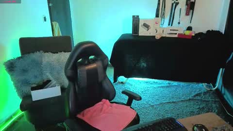 delacruz online show from 03/18/26, 01:36