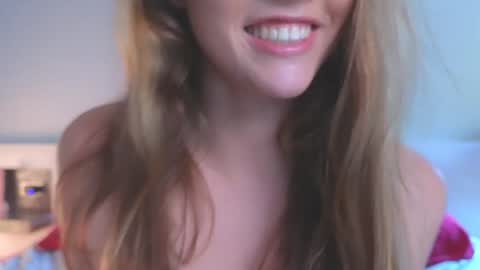 Snapshot of _demi_dee_ chatting on 01/06/25, 09:52 DemiDee online show from 01/06/25, 09:52