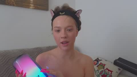 DemiDee online show from 03/14/26, 08:20