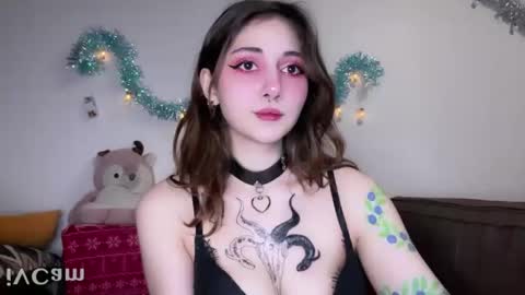 Kate online show from 01/11/25, 04:46