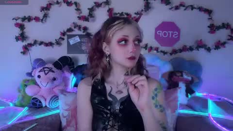 Kate online show from 05/15/26, 05:31