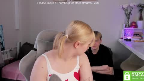 Snapshot of _dewpoint_ chatting on 06/05/26, 02:45 Ri online show from 06/05/26, 02:45