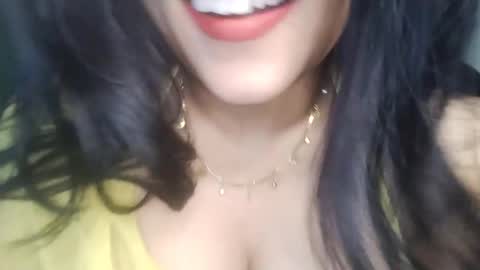 Snapshot of _dreamgirl_0 chatting on 04/23/26, 12:40 _dreamgirl_0 online show from 04/23/26, 12:40