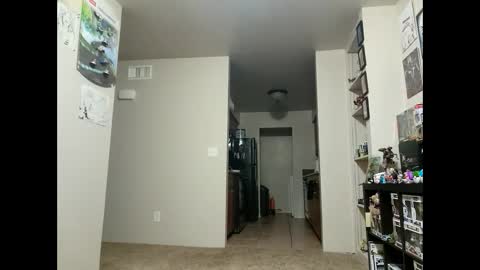 Snapshot of _drew__ chatting on 02/20/25, 06:28 _drew__ online show from 02/20/25, 06:28