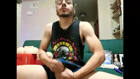 Snapshot of _drew__ chatting on 02/25/25, 12:14 _drew__ online show from 02/25/25, 12:14