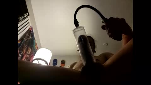 Snapshot of _drew__ chatting on 03/06/26, 08:33 _drew__ online show from 03/06/26, 08:33